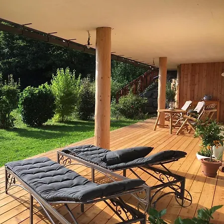 Zirben Zwischen Berg Und * Steindorf am Ossiacher See